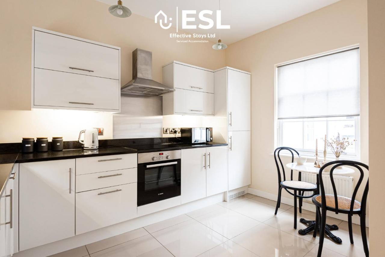 Elegant Apartment On Historic Cobbled High St Shrewsbury Town Centre Экстерьер фото